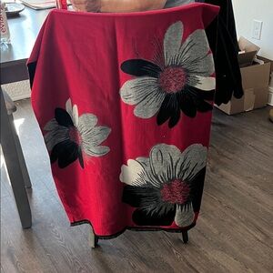 Red and Black Floral Women's Wrap